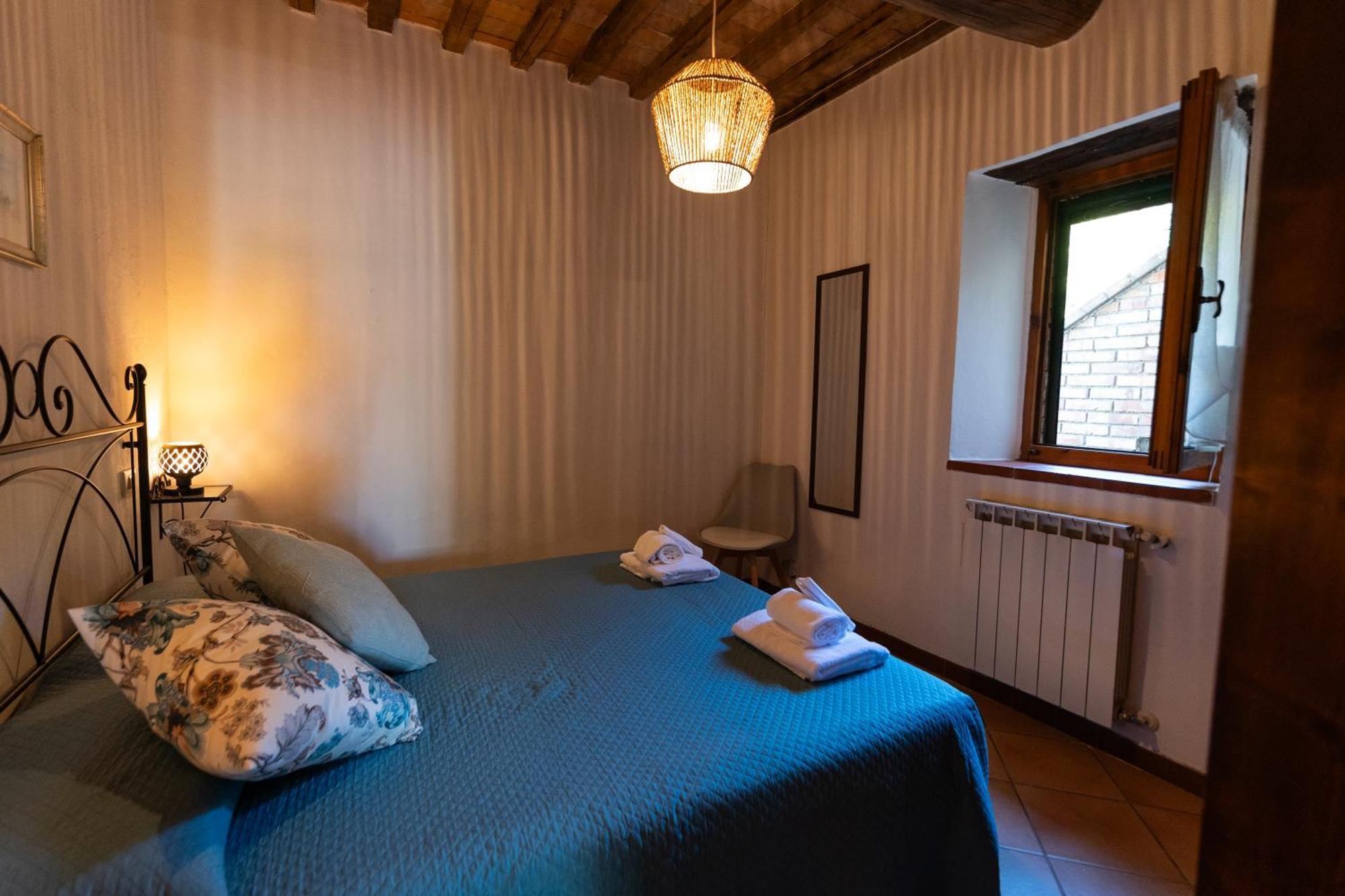 Agriturismo Casale Le Crete Аквапенденте Экстерьер фото